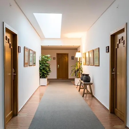 Hotel De