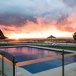 Otel De 4*