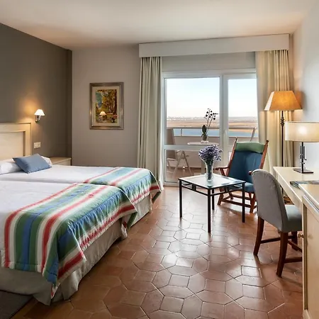 Hotel De 4*