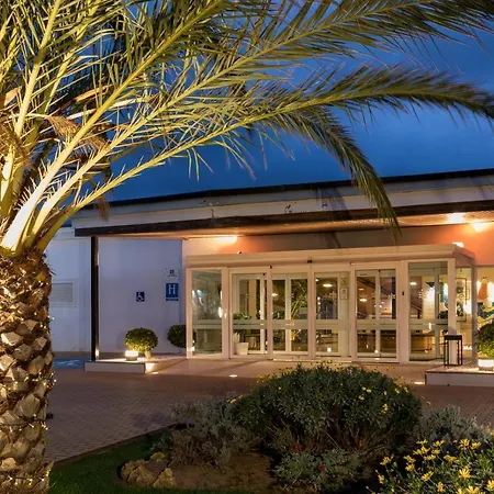 Hotel De 4*